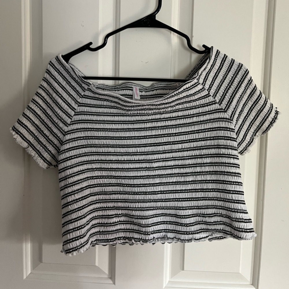 off the shoulder crop top
